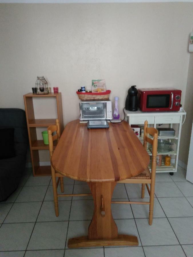 Beaucaire Studio Appartamento Esterno foto