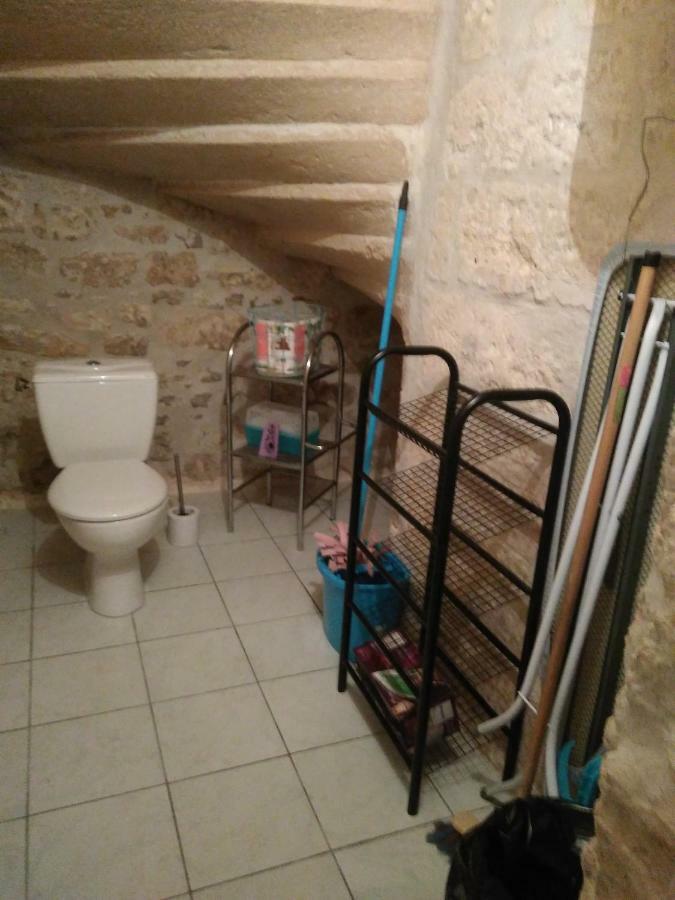 Beaucaire Studio Appartamento Esterno foto